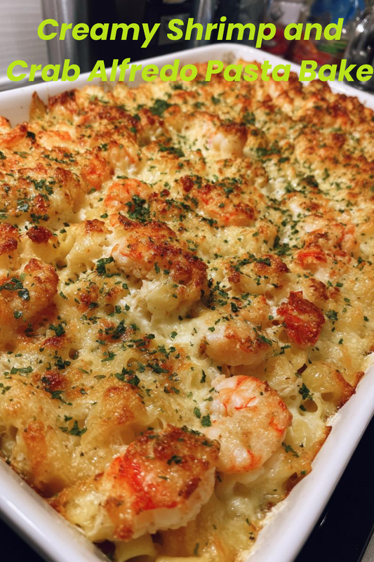 Easy Creamy Shrimp and Crab Alfredo Pasta Bake with Cheese Crust